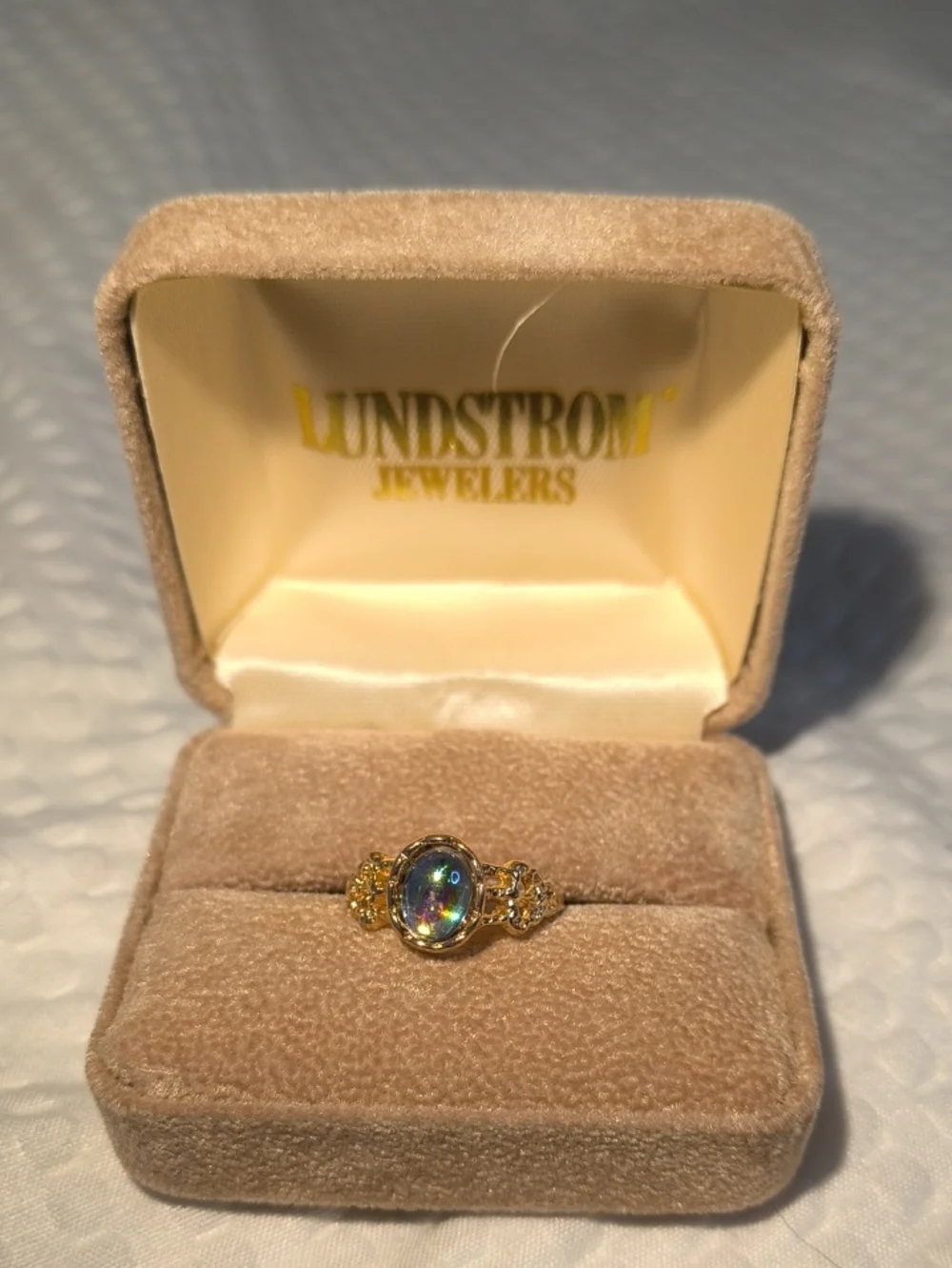 Gold Opal Oval Ring - Multicolor Size 7 L8 L11